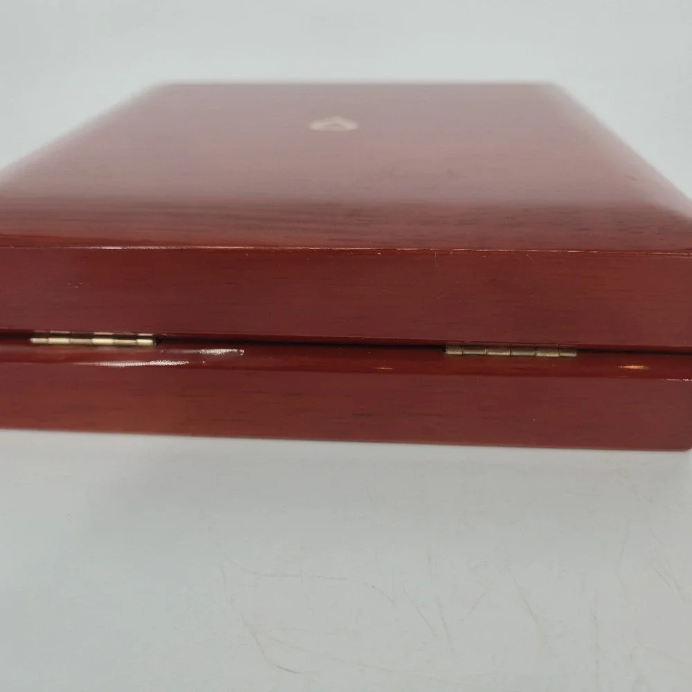 Gemporia Coloured Rocks 50 Ring Display Jewelry Box Wood Lidded Stacker Tray COA